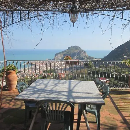 Holiday home Casa Del Gelso Cefalu